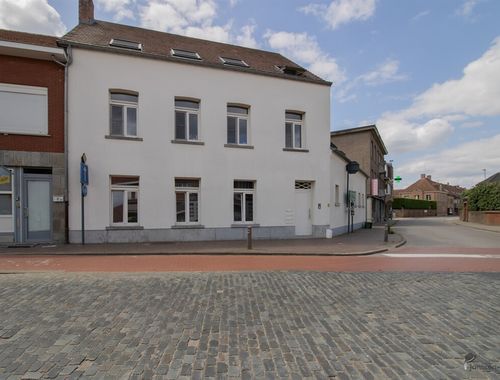                                         Gelijkvloers app. te koop in Gierle, € 299.500
