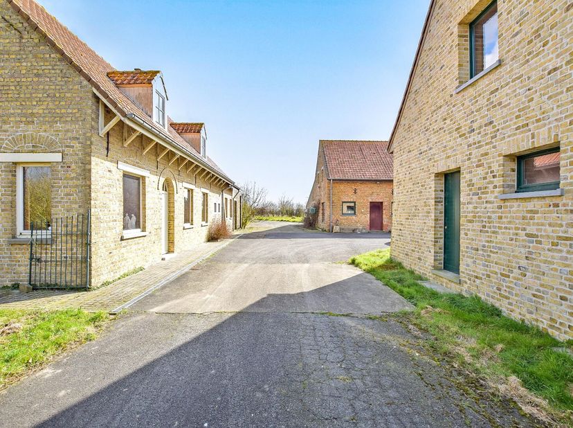 Maison à vendre
                    à 8600 Beerst