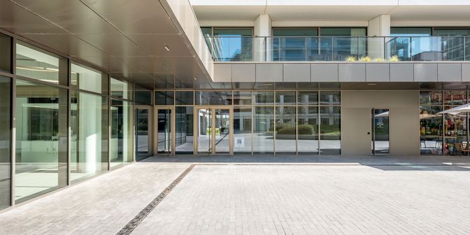 Bedrijfsvastgoed te huur in Brandariskaai 1, 8400 Oostende