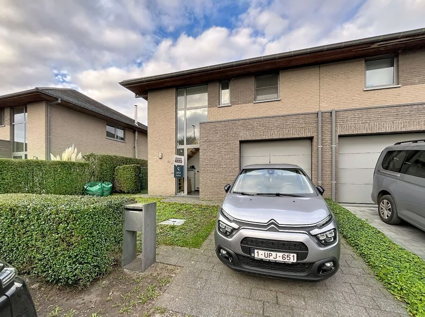 Huis te huur in Egypteveldstraat 13 bus B,
                    9880 Aalter