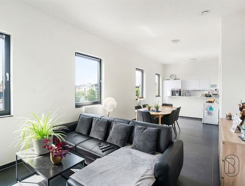                                         Appartement te koop in Ronse, € 215.000
