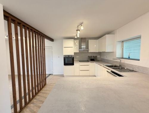                                         Appartement te huur in Mussy-la-Ville, € 800
