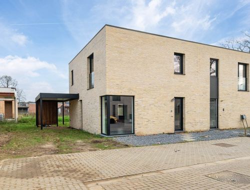                                         Woning te koop in Houthalen, € 455.000
