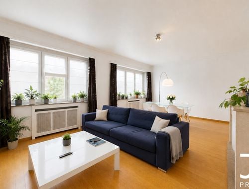                                         Appartement te koop in Ukkel, € 400.000
