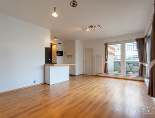                                         Appartement te huur in Elsene, € 1.500
