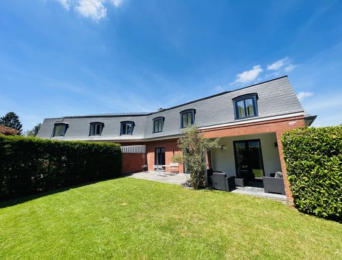                                         Woning te huur in Sint-Pieters-Woluwe, € 3.300
