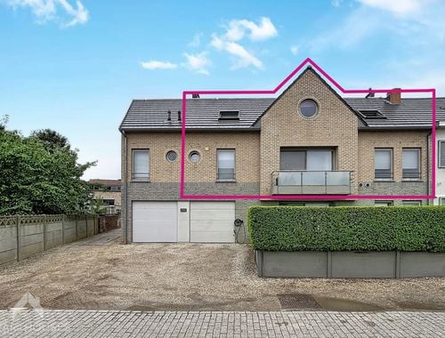                                         Duplex te koop in Sterrebeek, € 465.000
