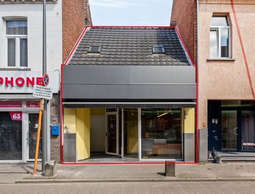                                         Handelspand met woonst te koop in Turnhout, € 227.000
