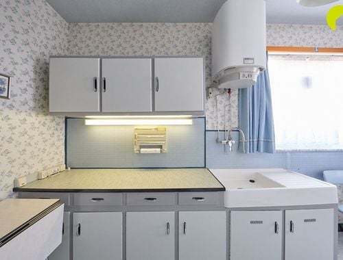                                         Appartement te koop in Hemiksem, € 169.000
