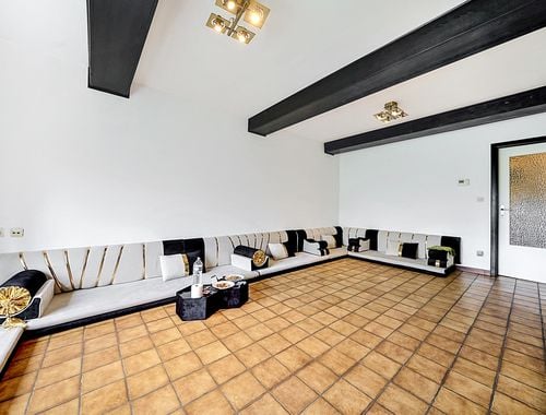                                         Gelijkvloers app. te koop in Bressoux, € 120.000
