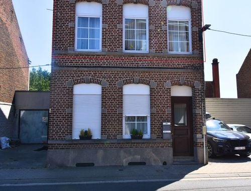                                         Duplex te huur in Sint-Pieters-Leeuw, € 850
