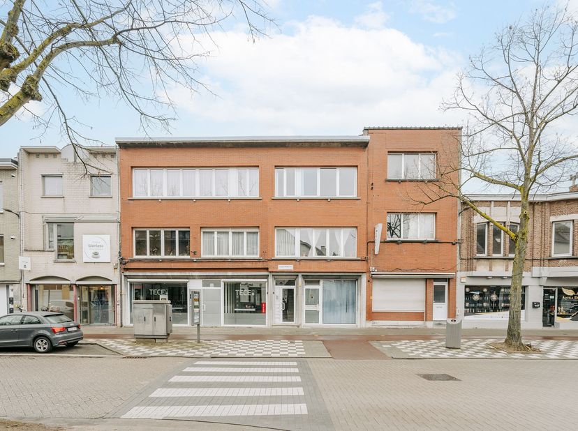 Appartement à vendre à Jules Moretuslei 189 boîte 3,
                    2610 Wilrijk
