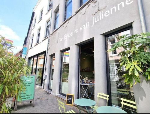                                         Horeca à vendre à Antwerpen, € 100.000
