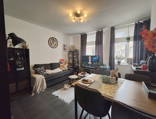                                         Appartement te huur in Tournai, € 650
