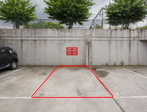                                         Place de stationnement à vendre à Wetteren, € 2.000
