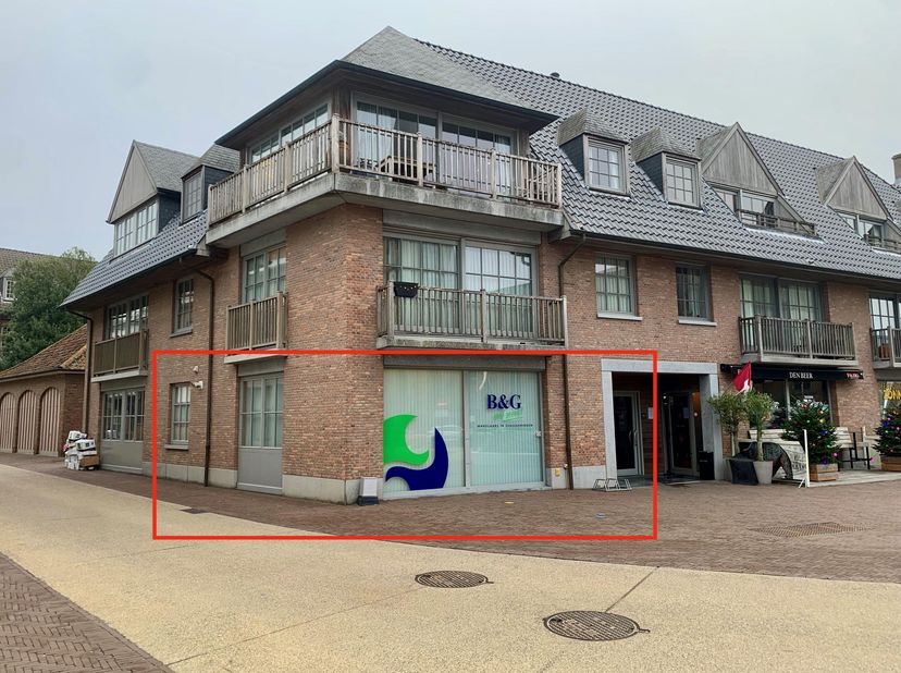 Bien professionnel à vendre
                    à 8760 Meulebeke