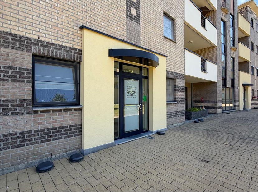 Vous recherchez un appartement lumineux et confortable à Hasselt ? Cet appartement prêt à emménager et économe en énergie vous offre une expérience de