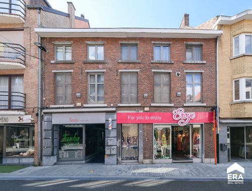                                         Handelspand met woonst te koop in Sint-Truiden, € 498.000
