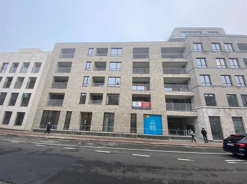 Situation : Ce projet unique de construction neuve est situé dans un endroit privilégié près du Singel. Il se trouve à deux pas des principales voies
