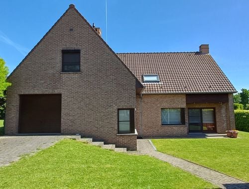                                        Villa à vendre à Halle, € 585.000
