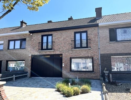                                         Maison à louer à Kuurne, € 990
