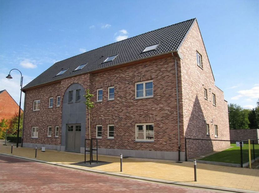 Appartement à louer à Gustaaf Woutersstraat 30/2,
                    2490 Balen