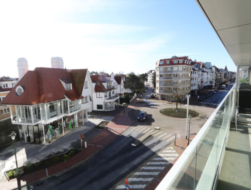                                         Appartement te huur in Knokke, € 1.825
