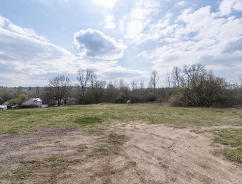                                         Grond te koop in Virton, € 97.000
