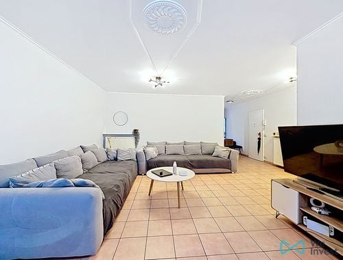                                         Gelijkvloers app. te koop in Sint-Jans-Molenbeek, € 299.000
