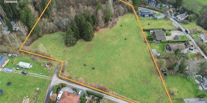 Terrain à vendre à 5630 Cerfontaine