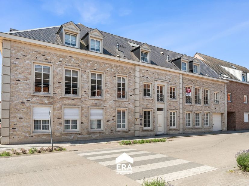 [[ CE BIEN PARTICIPE À LA JOURNÉE MAISONS OUVERTES ERA LE 13/6 DE 16:00 À 17:00 ]]<br />
Ce bien participe à la Journée Maisons Ouvertes ERA. Visitabl