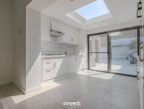                                         Maison à vendre à Brugge, € 369.000
