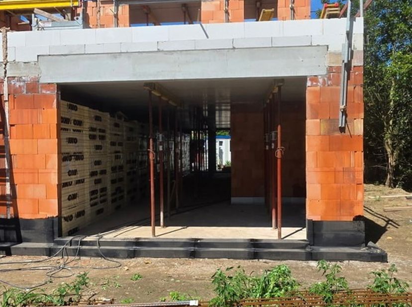 **LAATSTE BESCHIKBARE WONING**<br />
Deze moderne HOB wordt gerealiseerd op een ruim perceel en combineert hedendaagse architectuur, hoogwaardige afwe