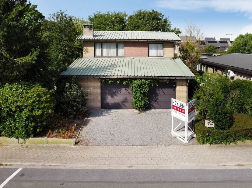 Huis te koop in Molenweg 26,
                    2830 Willebroek