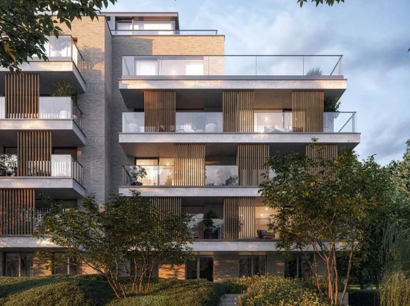 Victoire Junot stelt u een ruim penthouse met drie slaapkamers voor, verlengd door een prachtig en gunstig georiënteerd terras (Zuid/Zuid-West), met u