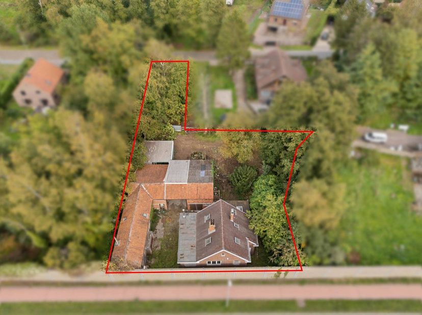 Huis te koop in Slaghoutstraat,
                    3600 Genk