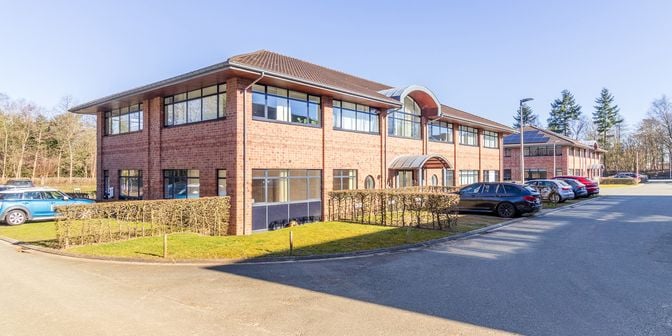 Bedrijfsvastgoed te koop in Chaussée de Louvain 431 bus H, 1380 Ohain