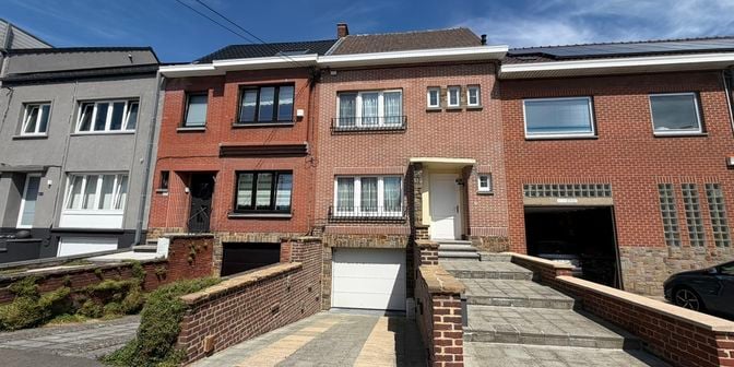 Huis te koop in Saint Valentin 126, 6061 Montignies-sur-Sambre