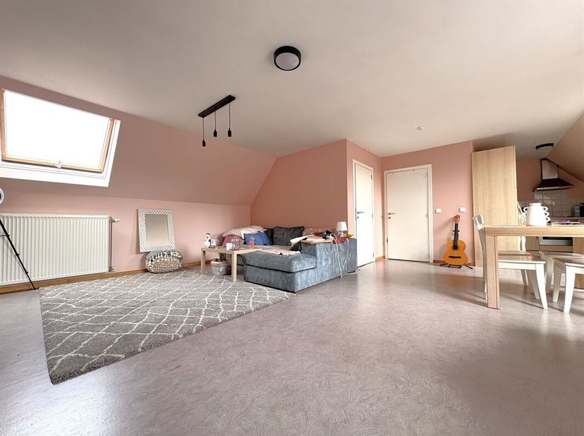 Appartement à louer
                    à 9200 Sint-Gillis-Bij-Dendermonde