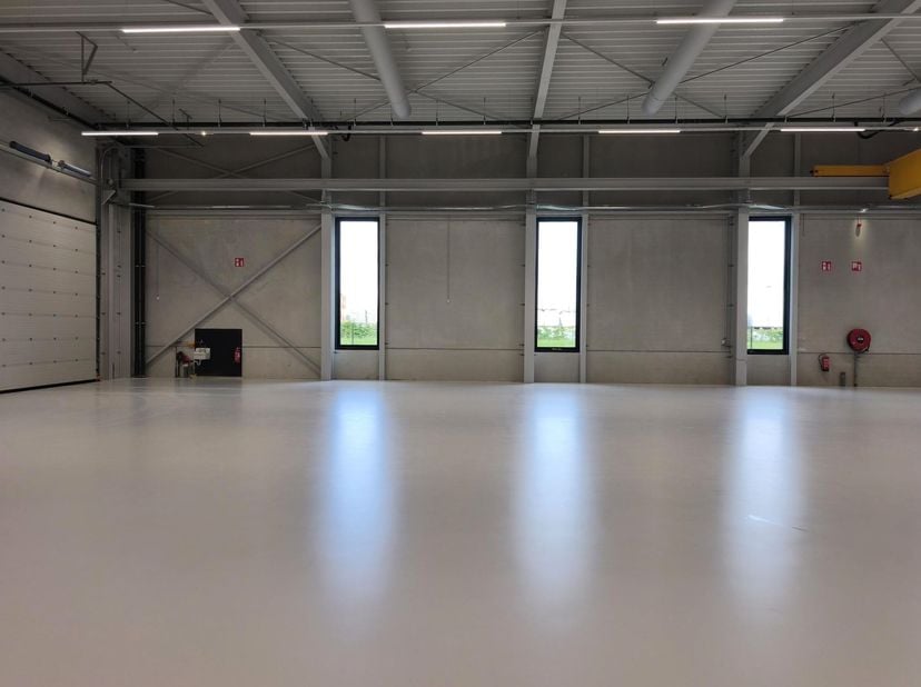 Bedrijfsruimte op maat op toplocatie te Balen<br />
<br />
Ligging<br />
De bedrijfsruimte is uitstekend gelegen aan Boomschorsweg 11 te Balen, met