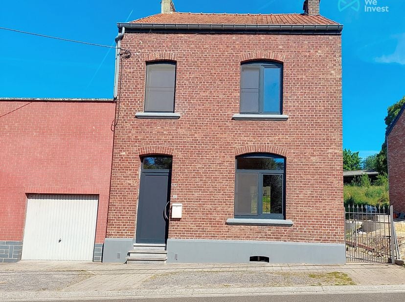 À louer : maison 3 chambres à la campagne avec garage et jardin<br />
Située à Petit-Hallet (Hannut), cette maison vous offre un cadre paisible tout e