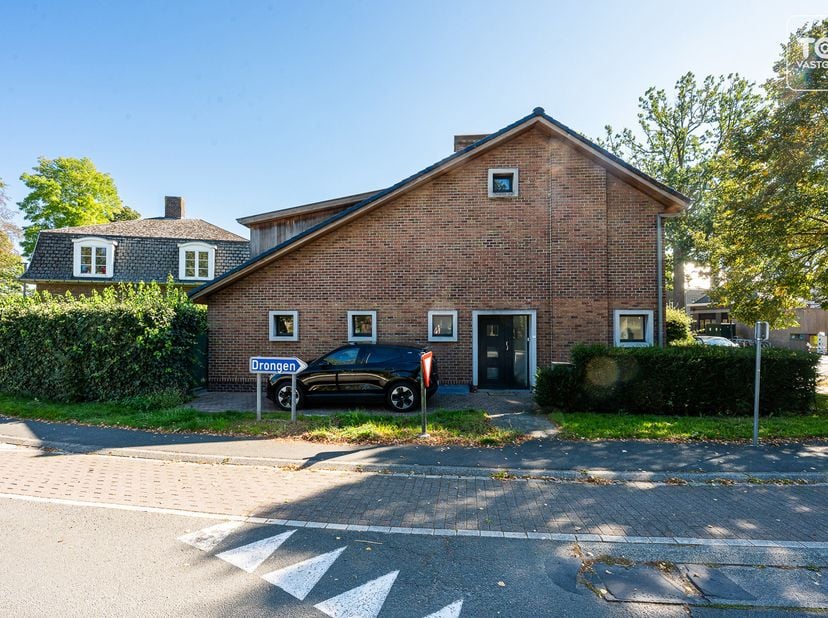 Maison à vendre à Drongense Steenweg 1,
                    9921 Vinderhoute