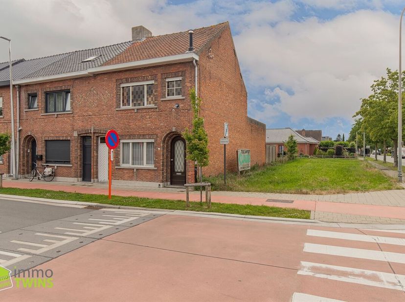 Huis te koop
                    in 9240 Zele