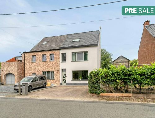                                         Woning te koop in Ronse, € 339.000
