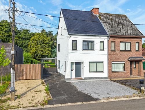                                         Woning te huur in Lummen, € 1.200
