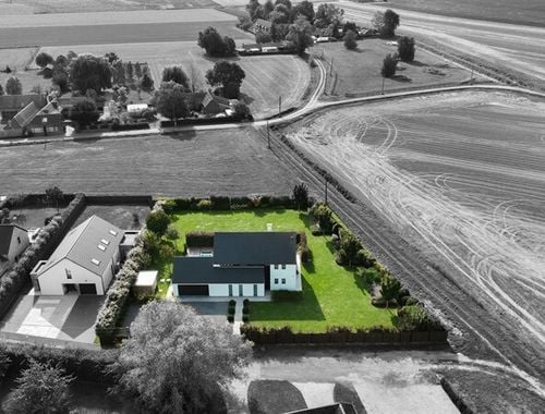                                         Villa te koop in Blandain, € 1.150.000
