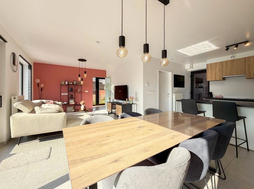 Huis te koop in Zuidlaan 144C,
                    9630 Munkzwalm