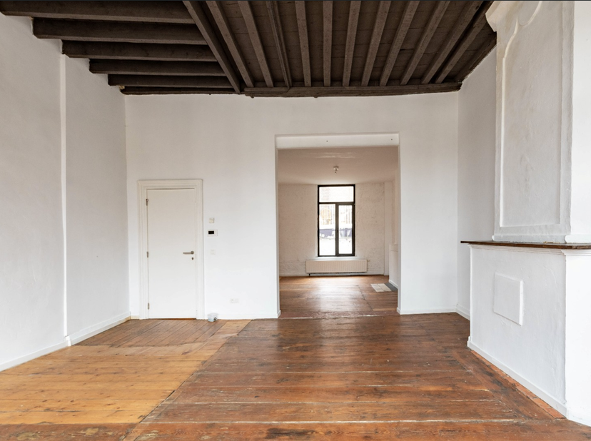 Bedrijfsvastgoed te huur in Stadswaag 19,
                    2000 Antwerpen