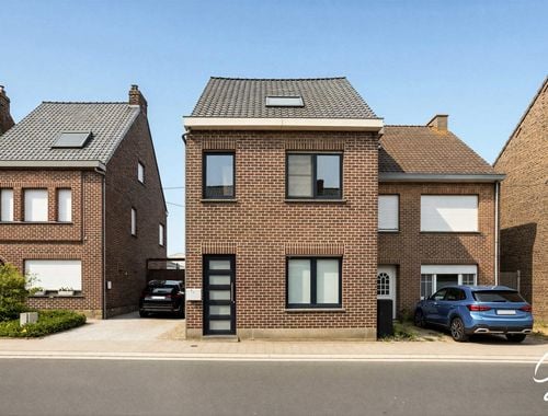                                         Woning te koop in Merelbeke, € 465.000
