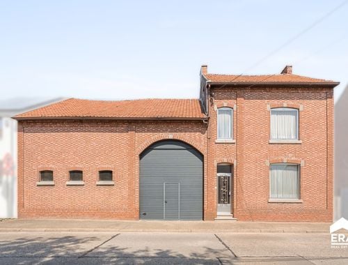                                         Maison à vendre à Drieslinter, € 349.000
